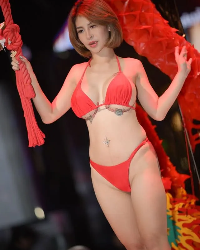ออยรอยจูบ เน็ตไอดอล